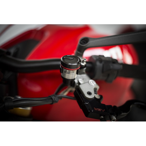 Integrated Titanium Brembo 27mm Clutch Fluid Tank